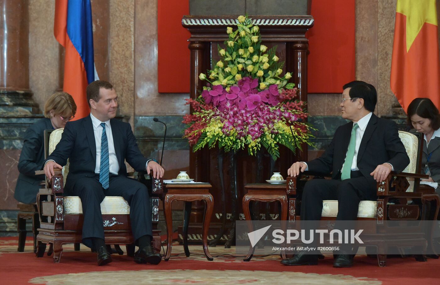 Prime Minister Dmitry Medvedev on official visit to Vietnam