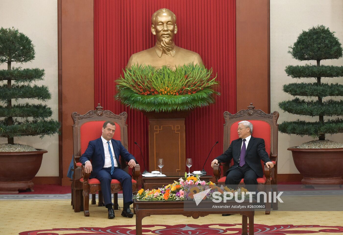 Prime Minister Dmitry Medvedev on official visit to Vietnam