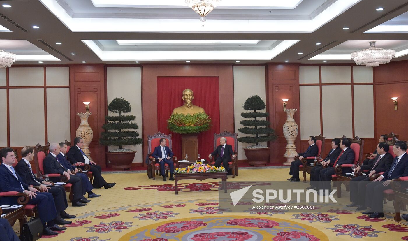Prime Minister Dmitry Medvedev on official visit to Vietnam