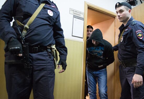 Court reviews motion to arrest suspects in the Boris Nemtsov murder case