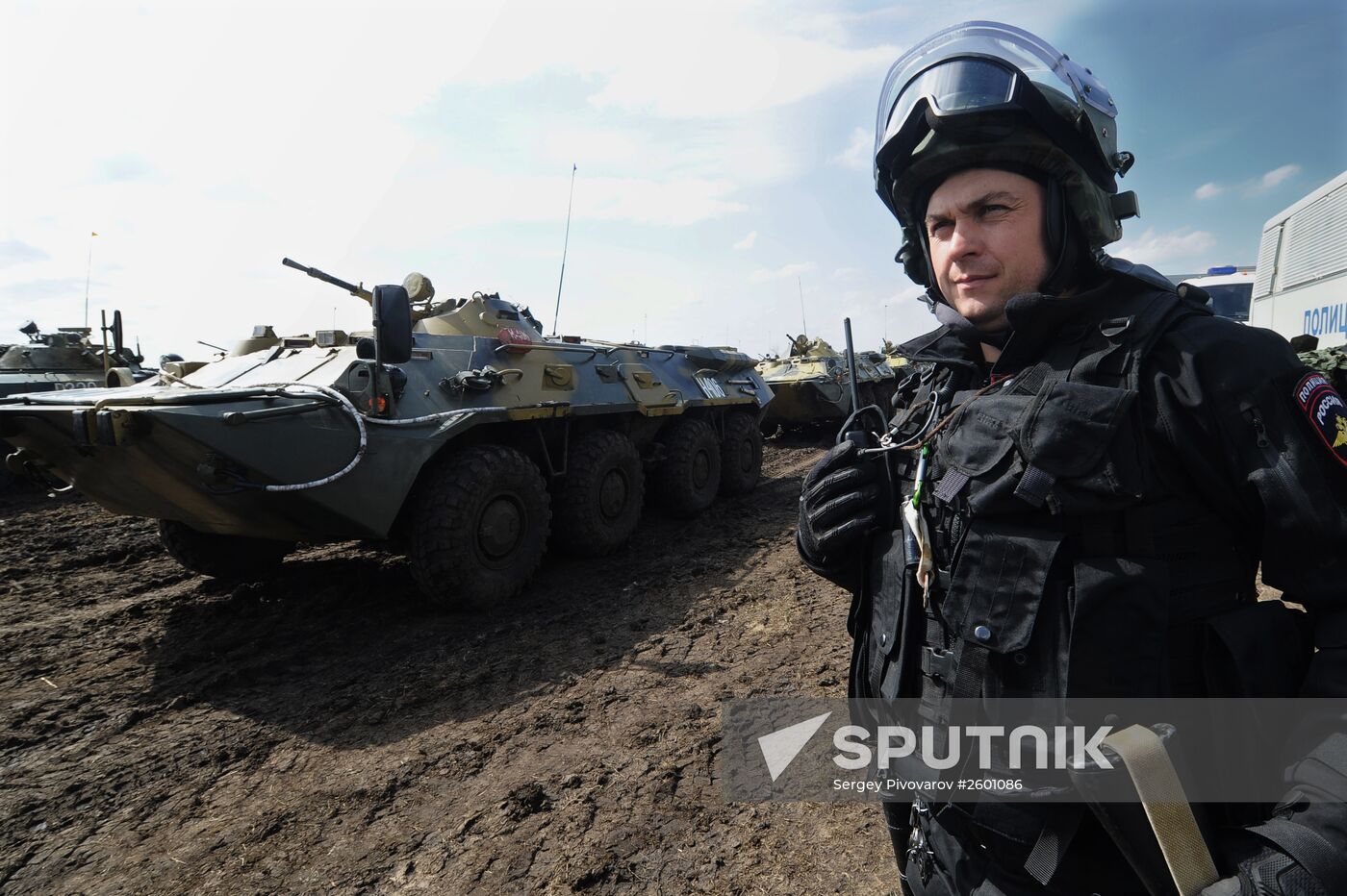Drill by Internal Affairs Ministry's Internal Troops in Kadamovsky range in Rostov Region