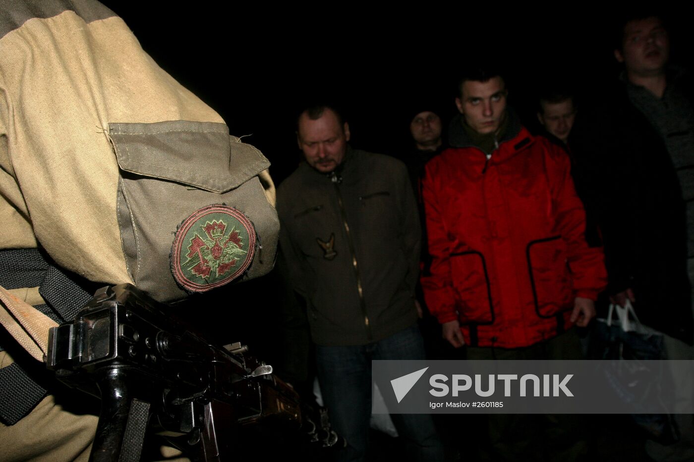 Donetsk People's Republic transfers prisoners to Ukrainian side