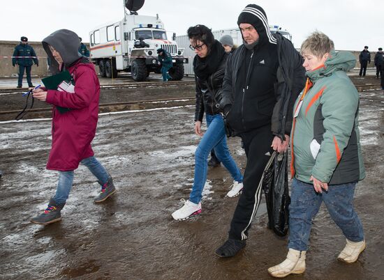 Crew of sunken trawler Dalny Vostok (Far East) arrives at Korsakov seaport