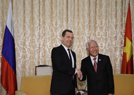 Russian Prime Minister Dmitry Medvedev pays official visit to Vietnam. Day Two