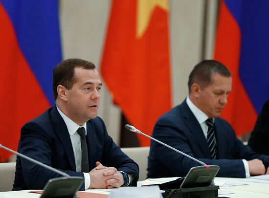 Russian Prime Minister Dmitry Medvedev pays official visit to Vietnam. Day Two