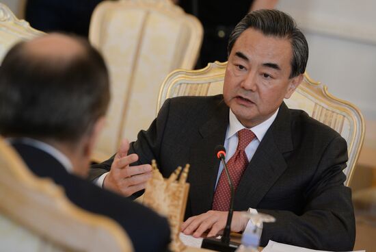Russian Foreign Minister Sergei Lavrov meets with Chinese Foreign Minister Wang Yi