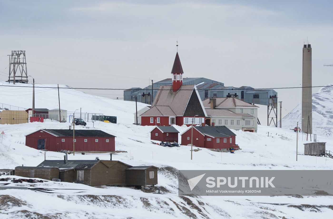 High-latitude Arctic expedition to Spitsbegen as part of Arctic-2015 project