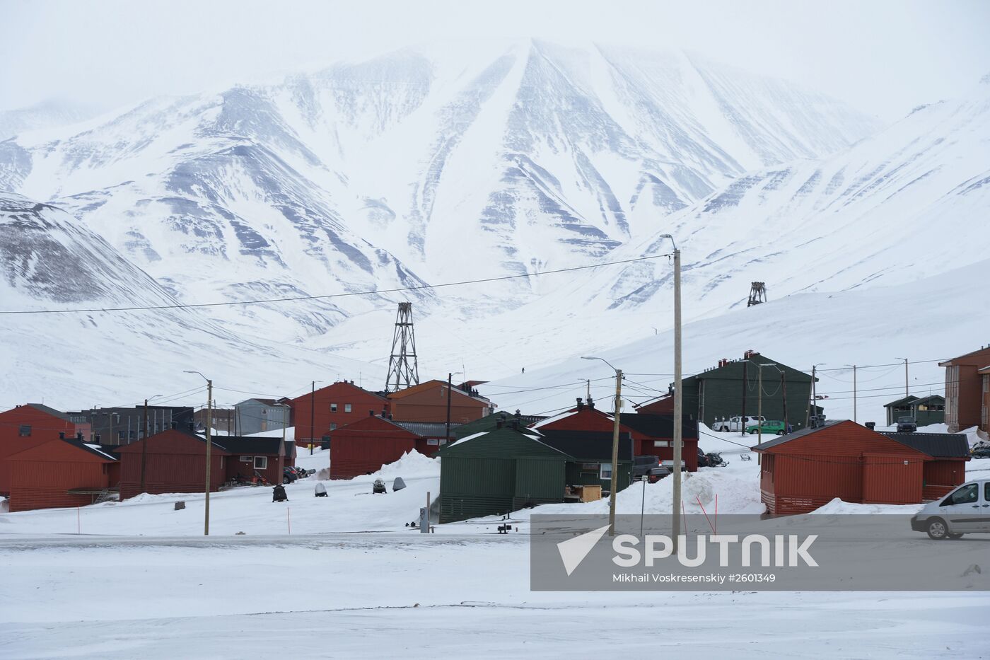 High-latitude Arctic expedition to Spitsbegen as part of Arctic-2015 project