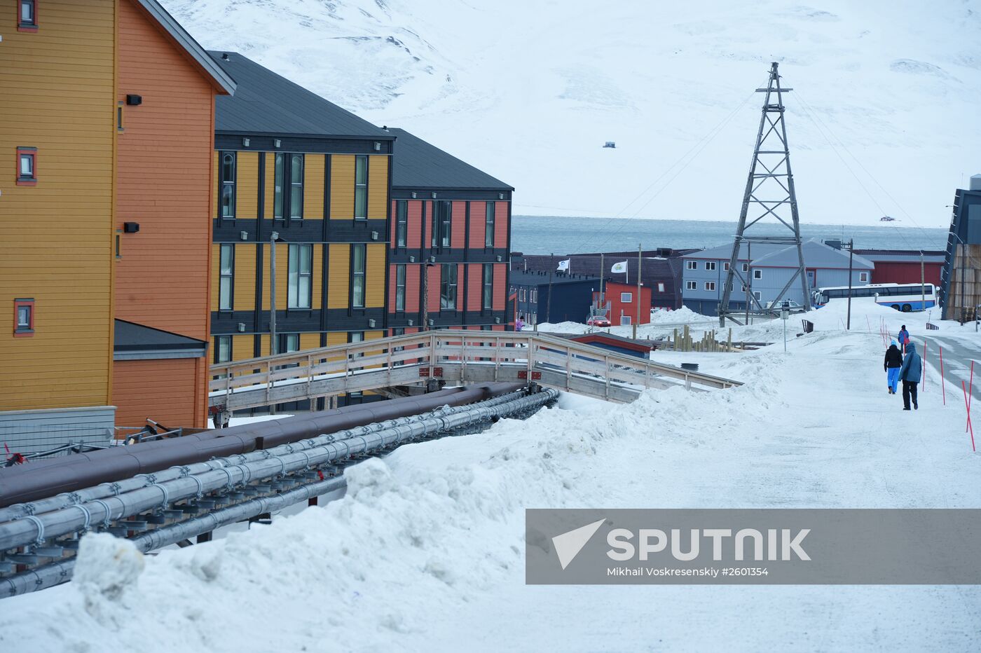 High-latitude Arctic expedition to Spitsbegen as part of Arctic-2015 project