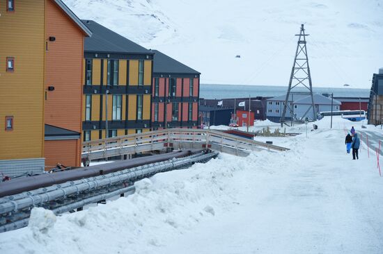 High-latitude Arctic expedition to Spitsbegen as part of Arctic-2015 project