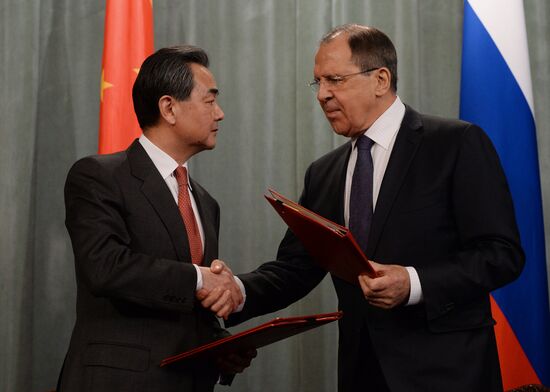 Russian Foreign Minister Sergei Lavrov meets with Chinese Foreign Minister Wang Yi