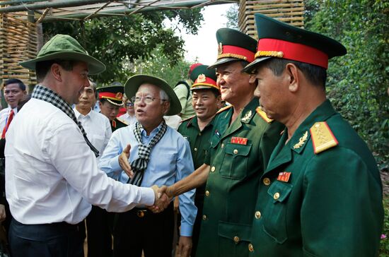 Russian Prime Minister Dmitry Medvedev pays official visit to Vietnam. Day Two