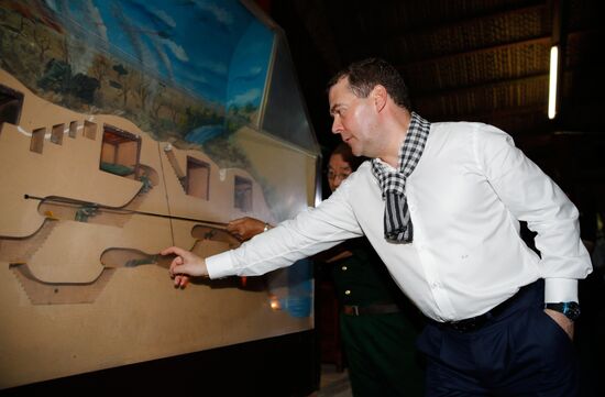 Russian Prime Minister Dmitry Medvedev pays official visit to Vietnam. Day Two