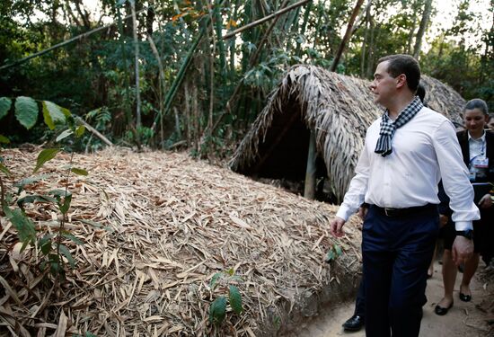 Russian Prime Minister Dmitry Medvedev pays official visit to Vietnam. Day Two