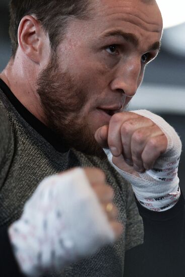 Boxing. Open training session of Denis Lebedev and Youri Kalenga
