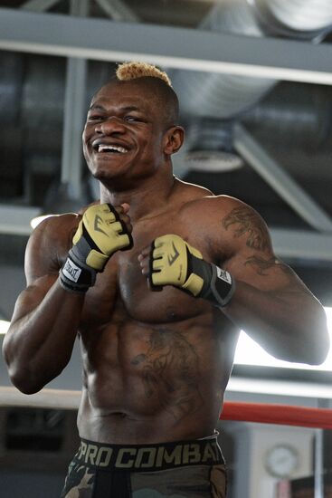Boxing. Open training session of Denis Lebedev and Youri Kalenga