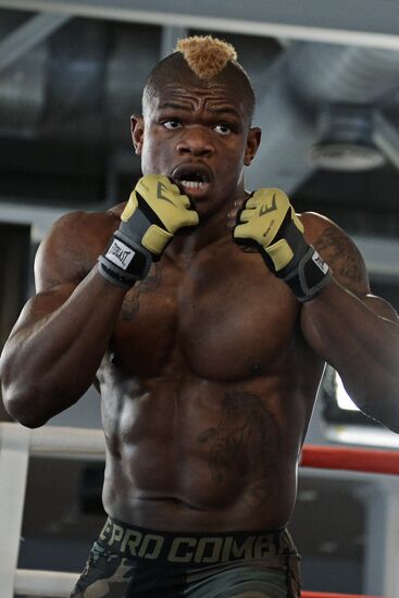 Boxing. Open training session of Denis Lebedev and Youri Kalenga
