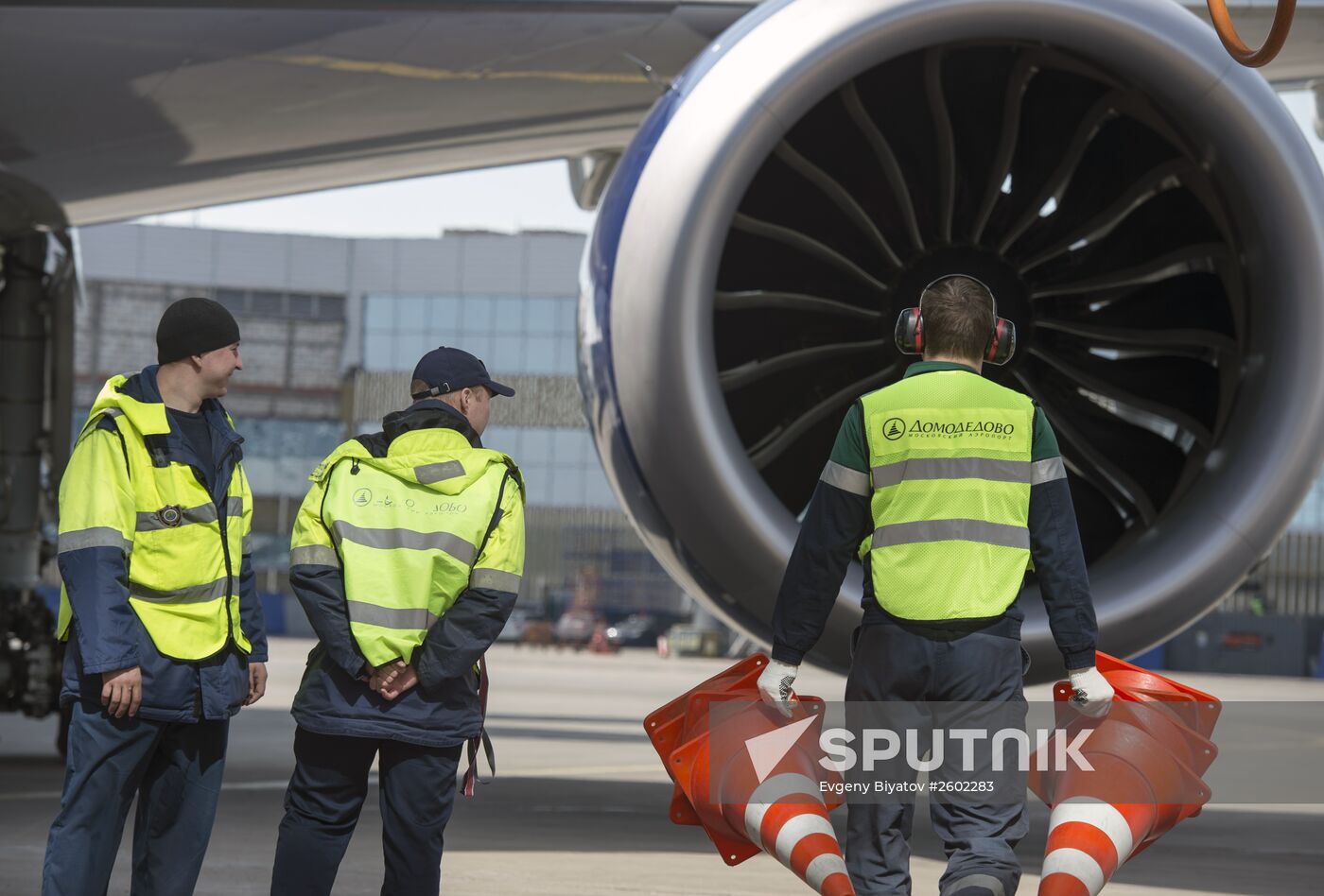 Boeing 787 Dreamliner starts regular air route between Baku and Moscow