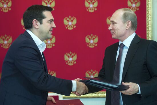 Vladimir Putin meets with Greek Prime Minister Alexis Tsipras