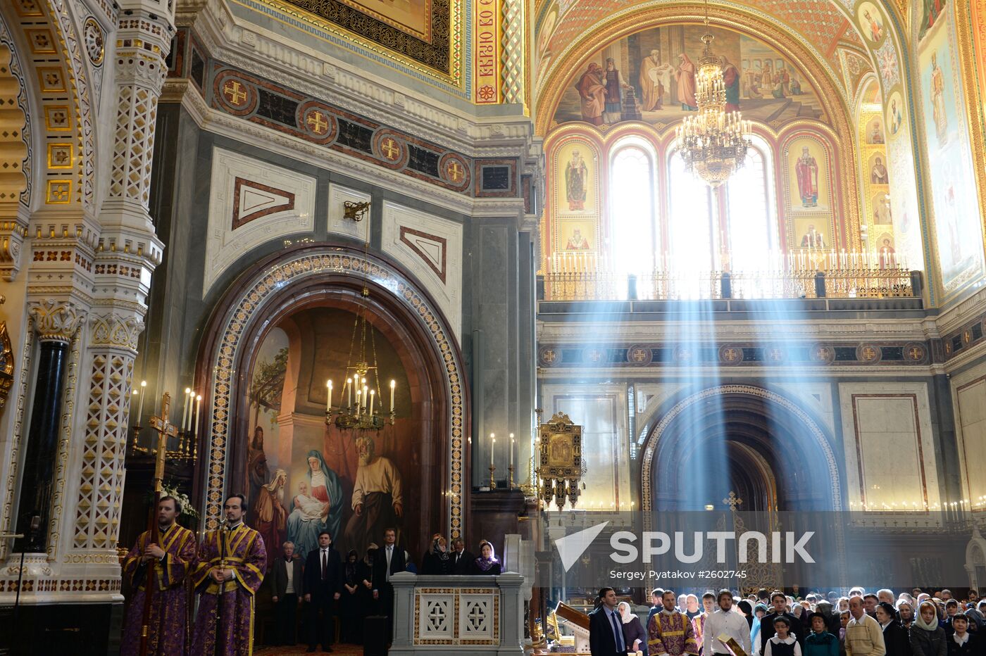 Patriarchal service conducted on Holy Thursday in Cathedral of Christ the Savior
