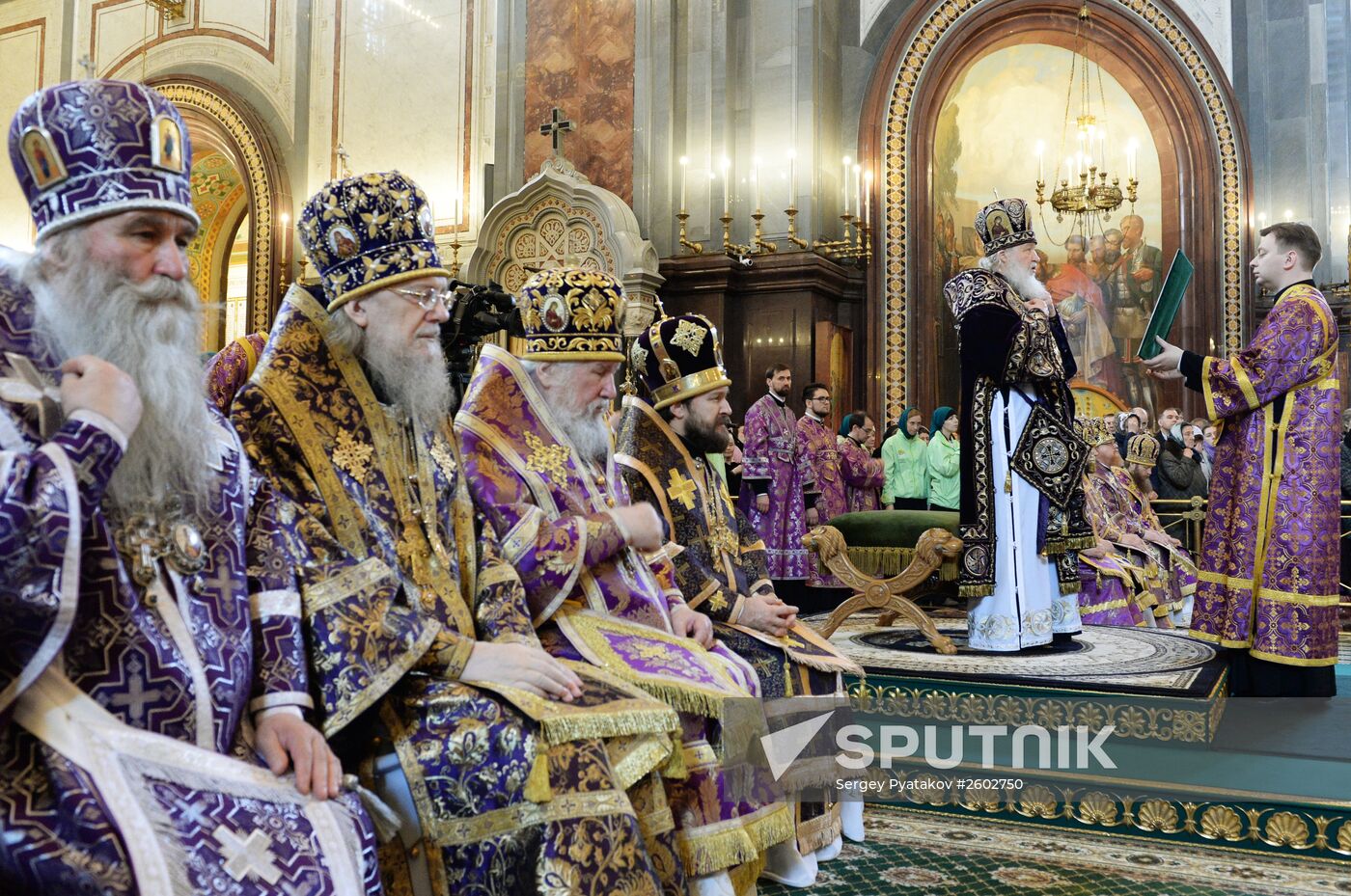 Patriarchal service conducted on Holy Thursday in Cathedral of Christ the Savior