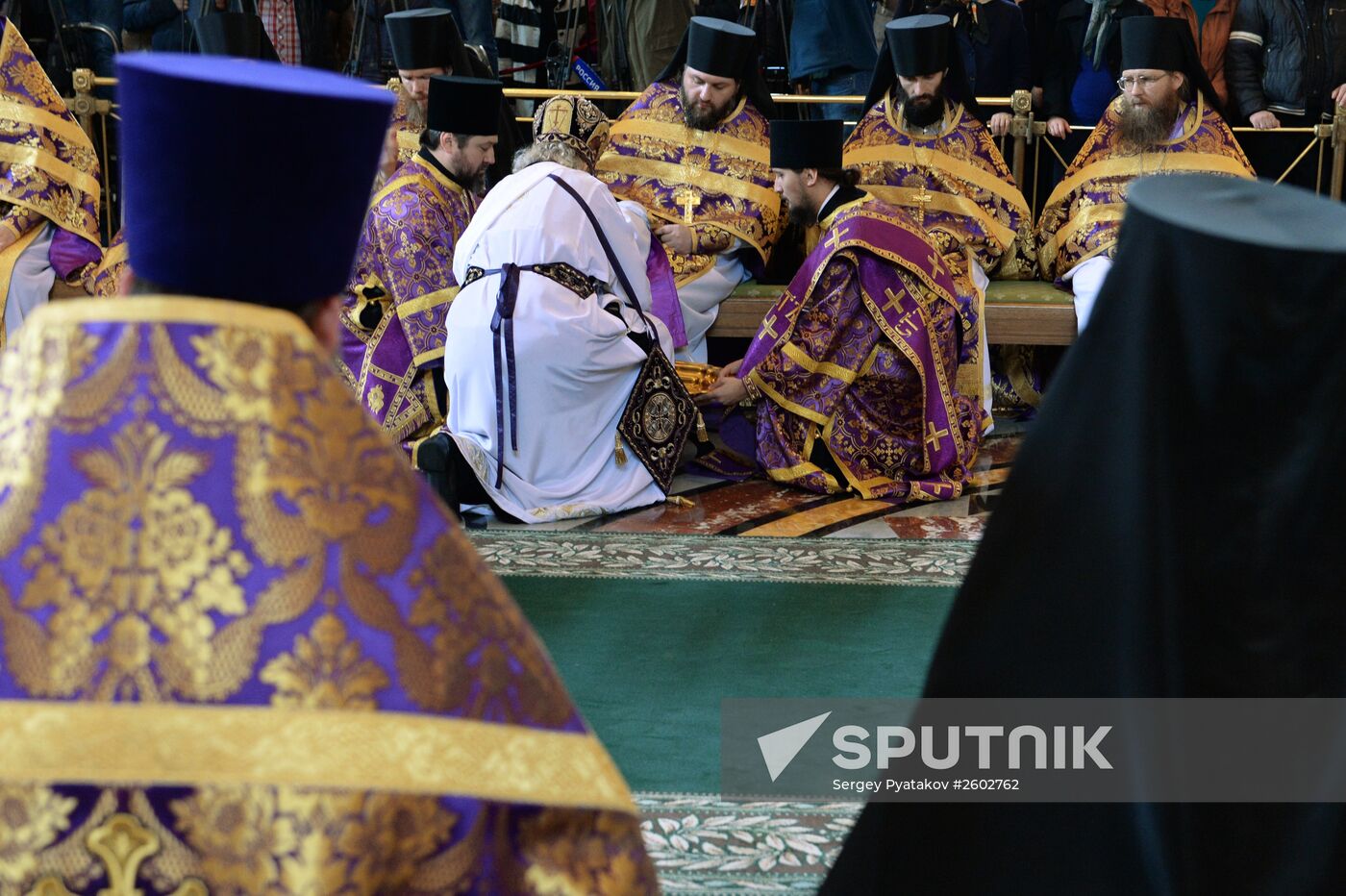 Patriarchal service conducted on Holy Thursday in Cathedral of Christ the Savior