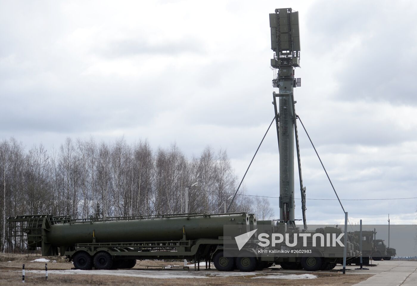 Defense Ministry's antiaircraft missile battalions on combat alert duty