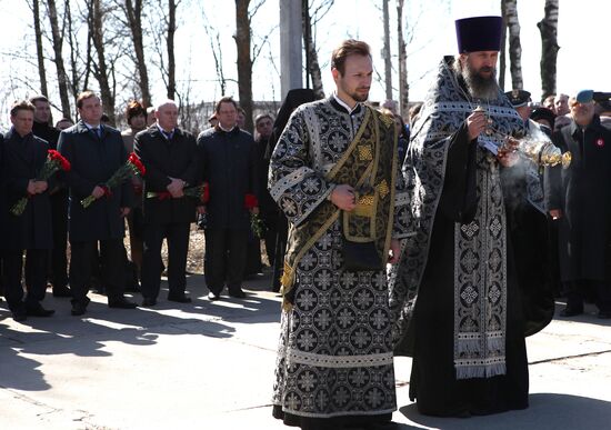 Memorial events to mark Polish Tupolev 154 aircraft crash near Smolensk