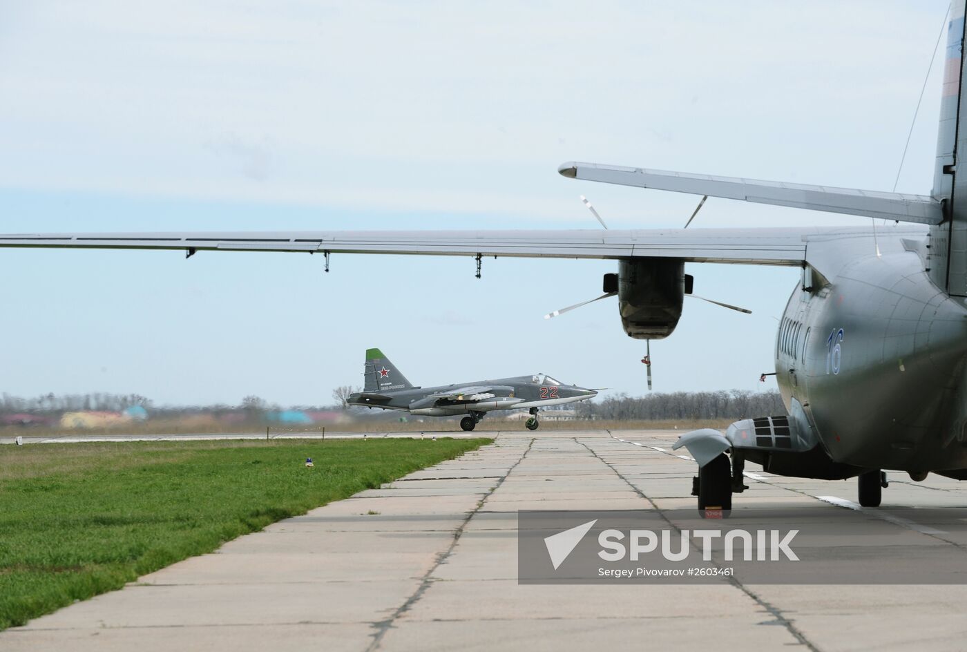Air force units hold drill in Krasnodar Territory