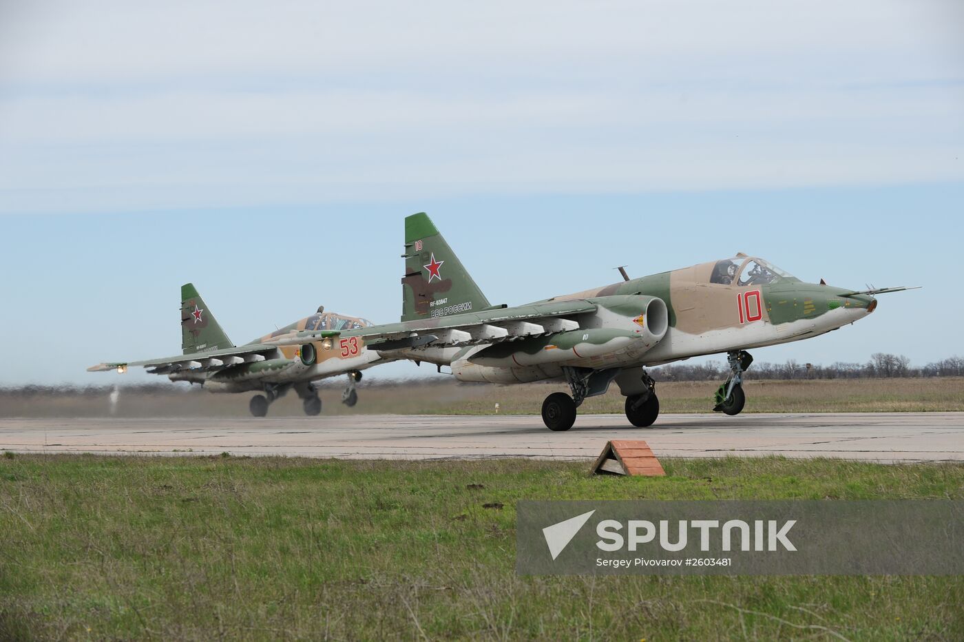 Air force units hold drill in Krasnodar Territory