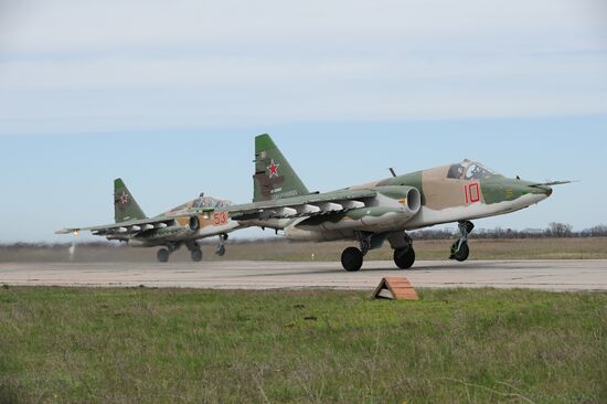 Air force units hold drill in Krasnodar Territory