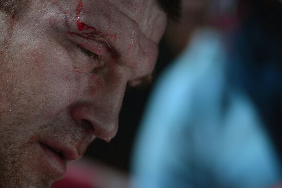 Boxing. Denis Lebedev vs. Youri Kalenga