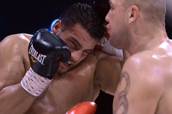 Boxing. Denis Lebedev vs. Youri Kalenga