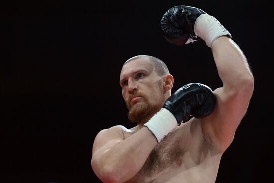 Boxing. Denis Lebedev vs. Youri Kalenga