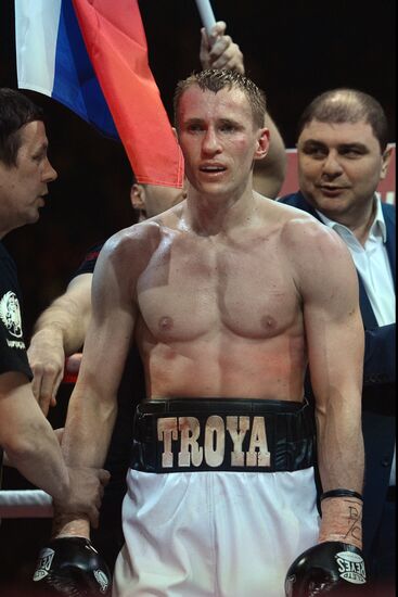 Boxing. Denis Lebedev vs. Youri Kalenga