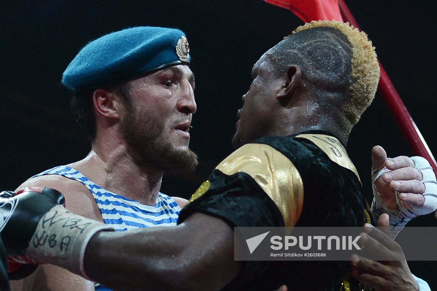 Boxing. Denis Lebedev vs. Youri Kalenga