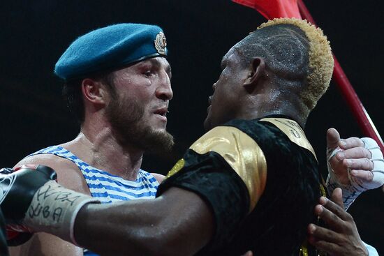 Boxing. Denis Lebedev vs. Youri Kalenga