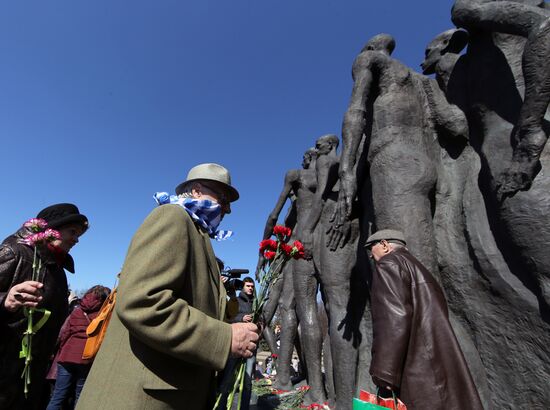 Rally devoted to International Day of Liberation of Nazi Concentration Camp Inmates