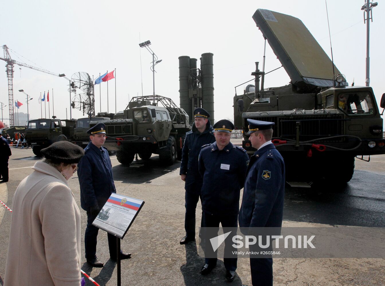 Military equipment exhibition in Vladivostok