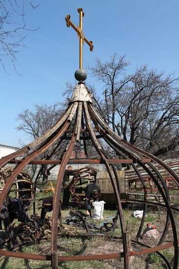 Churches rebuilt in Donetsk