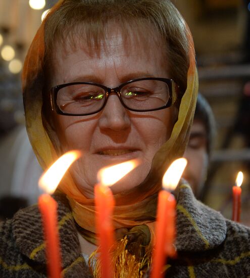 Easter service in Moscow's Cathedral of Christ the Savior