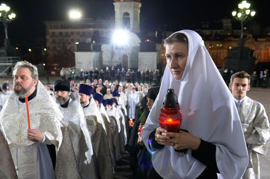 Easter service in Moscow's Cathedral of Christ the Savior