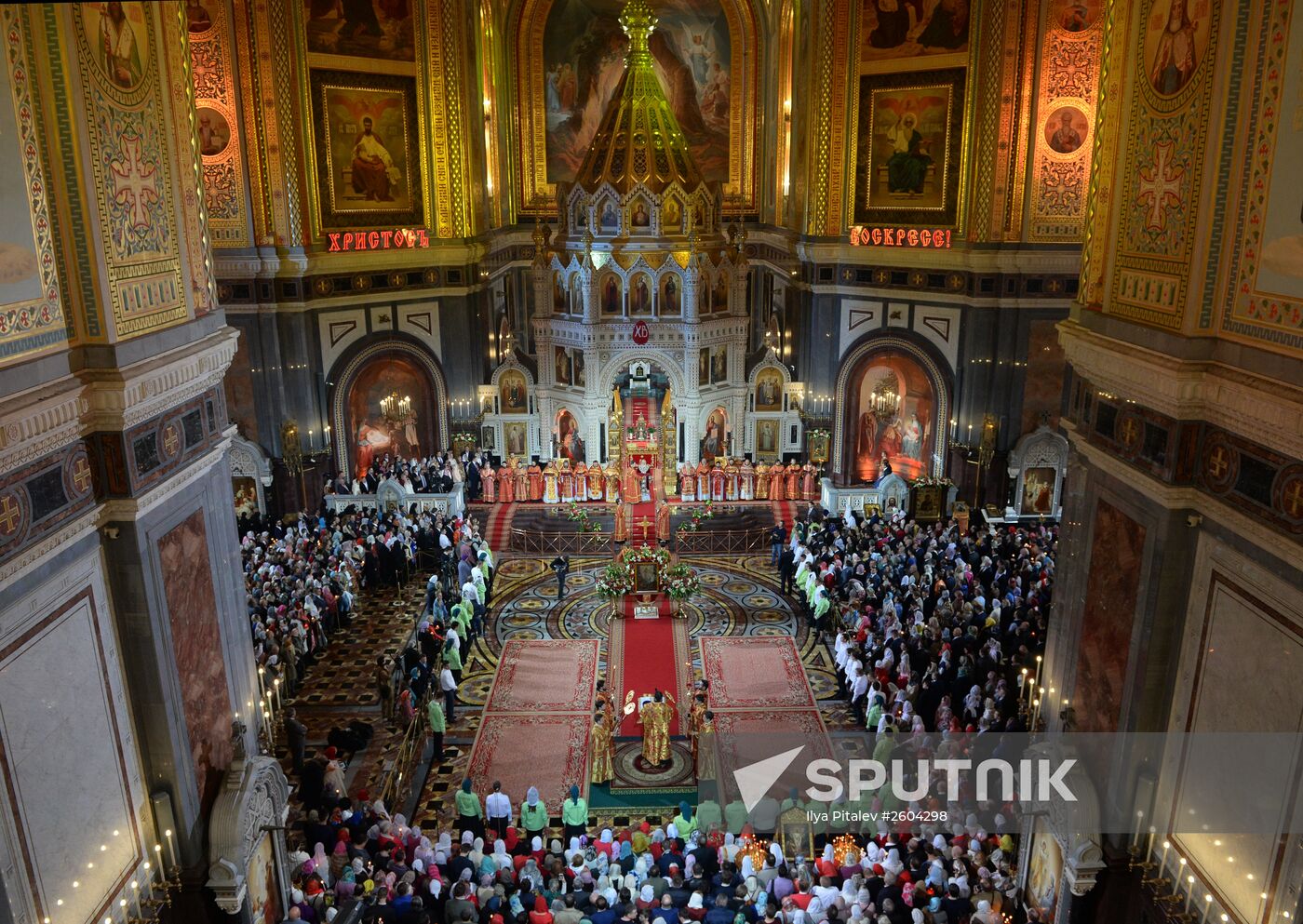 Easter service at Cathedral of Christ the Savior in Moscow