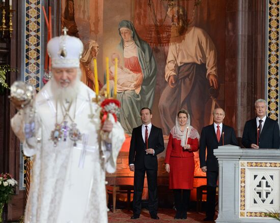 Vladimir Putin and Dmitry Medvedev attend Orthodox Easter service at Cathedral of Christ the Savior