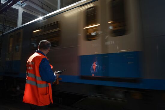 New metro railcars presented in Moscow