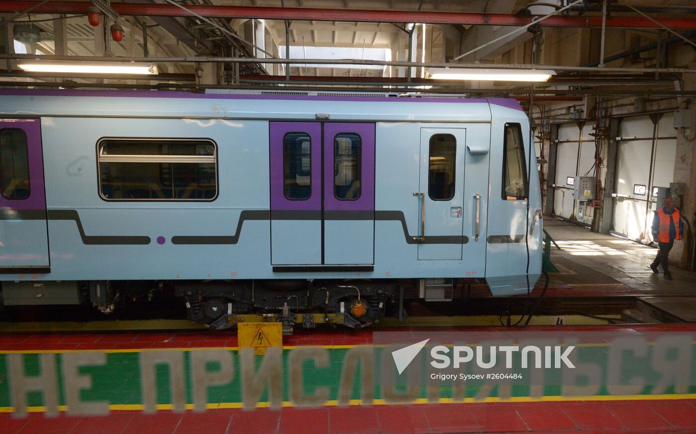 New metro railcars presented in Moscow