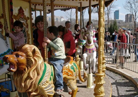 Orthodox Easter celebrated in Donetsk