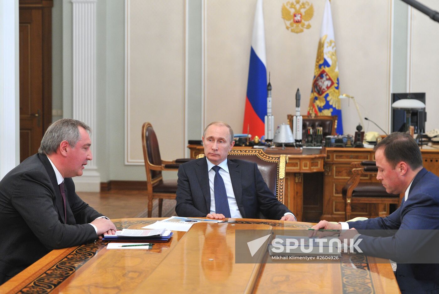 President Vladimir Putin meets with Deputy Prime Minister Dmitry Rogozin and Roscosmos Head Igor Komarov