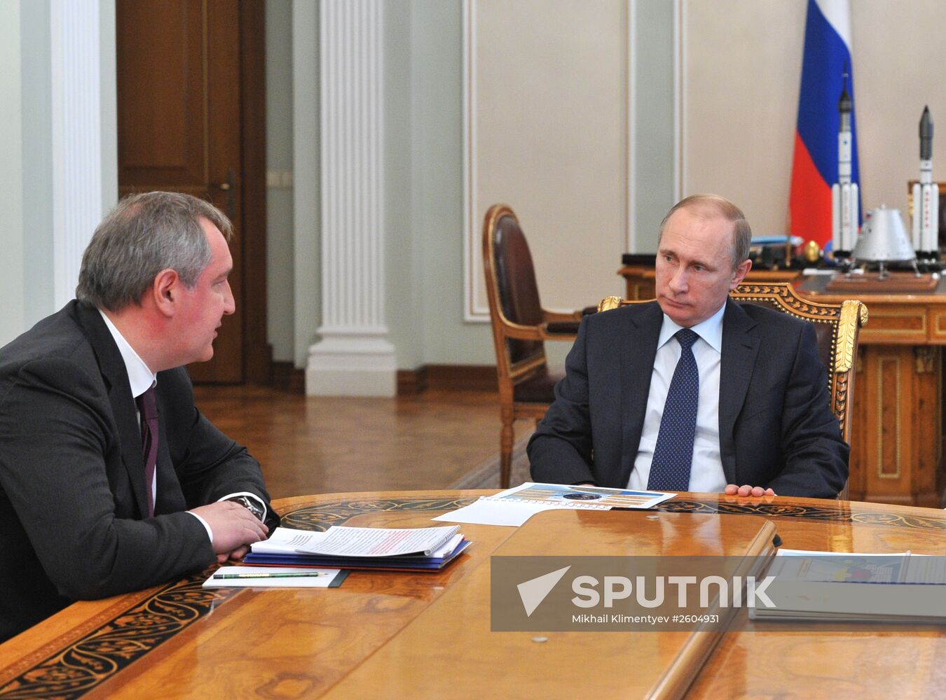 President Vladimir Putin meets with Deputy Prime Minister Dmitry Rogozin and Roscosmos Head Igor Komarov