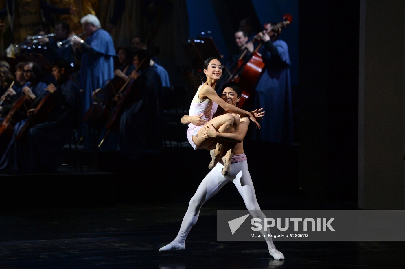 Premiere of Vladimir Vasilyev's play "Dona nobis pacem"